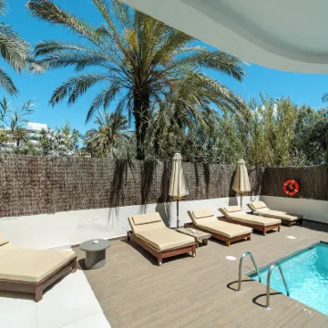 帕查飯店 Porto di Ibiza (Puerto de Ibiza)附近的飯店