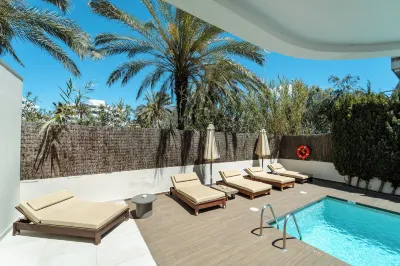 Pacha Hotel Отели рядом с достопримечательностью «Ibiza Port»