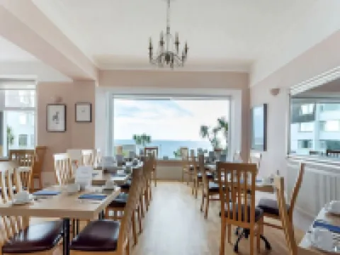 Anacapri Hotels in Falmouth