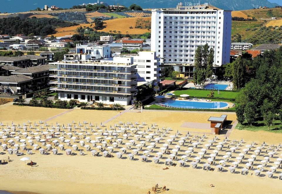 hotel overview picture