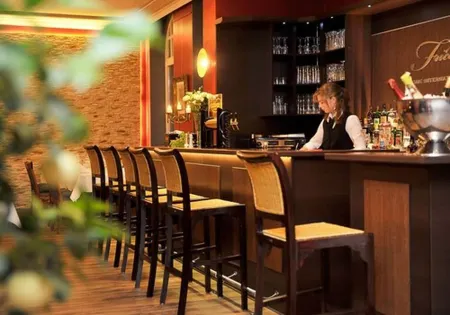 Altstadthotel am Theater Отели рядом со станцией Cottbus Central Station