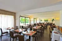 Hôtel du Château - 朝食