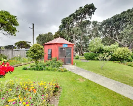 Wellington Top 10 Holiday Park Hotels in Lower Hutt