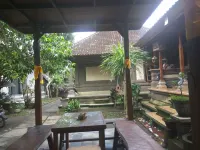 The Hidden Bali Inn - Bed and Breakfasts