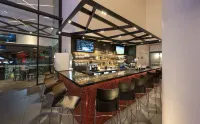 Ramada Encore by Wyndham Puebla - bar
