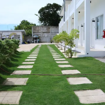 Seascape Beach Resort Oslob