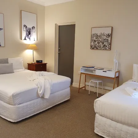 The Lancefield Lodge Отели в г. Лансфилд