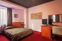Diplomat Plaza Hotel & Resort Các khách sạn ở 