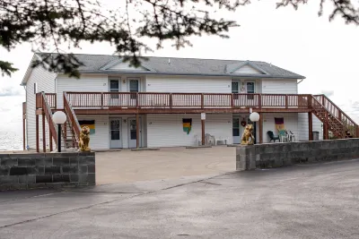 Stephan's R&R Resort Hotels in Au Sable Charter Township