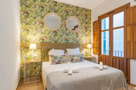 Feelathome Mártires Apartments