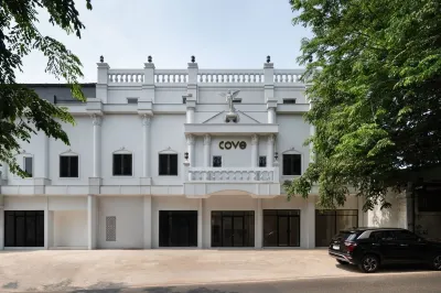 Cove Veranda Hotel in zona Cakung