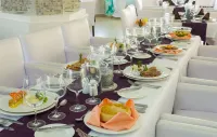 Los Angeles Locos - All Inclusive - breakfast