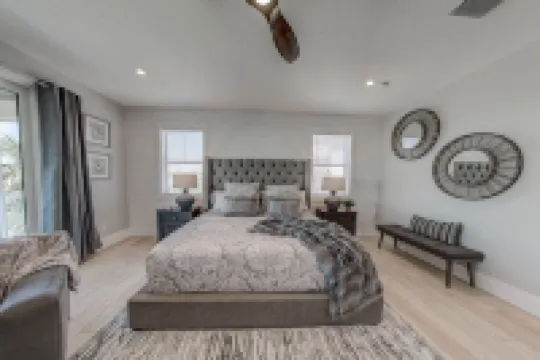 Villa Nautilus New Lux 3 Story Pool Hot Tub Home with Elevator- Steps Away from the Beach