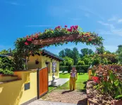 B&B Il Giardino dei Poeti and Apartaments