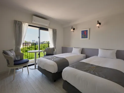Hotel & Villa Seahorse Miyakojima - 3-Star