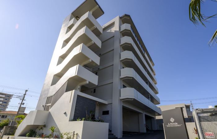 Monde. Okinawa Arena Condominium