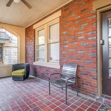 Bluemoon Bungalow 2 Units