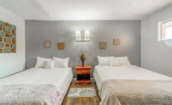 OYO Holiday Capri Motel & RV Park