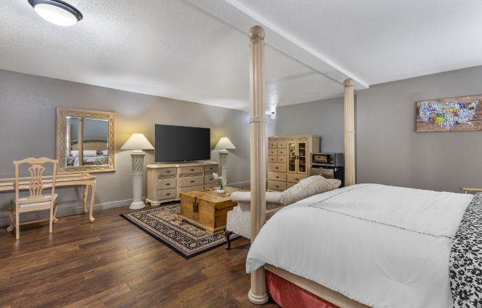 Hotel Fuzion Inn & Suites