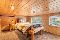 NEW Moondance Majestic Mini Cabin Cathedral Rock