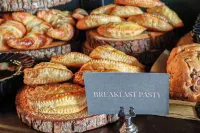 EXPLORE Marquette Historic District - Desayuno