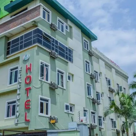E-Exclusive Hotel