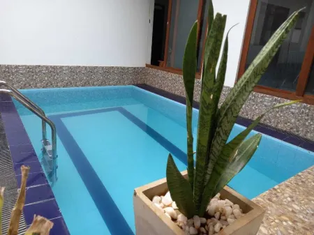 Rajabawana Holiday Resort Отели в г. Миайнтейл