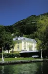Romantik Residenz (Ferienwohnungen Hotel Im Weissen Rössl) - Dependance Hotels in Strobl