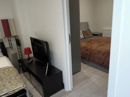 High Wycombe - 1Bed Apartment - Sleeps 3 - Parking Отели рядом с достопримечательностью «Библиотека Хай-Уиком»