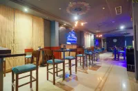 Ramee Palace Hotel - bar