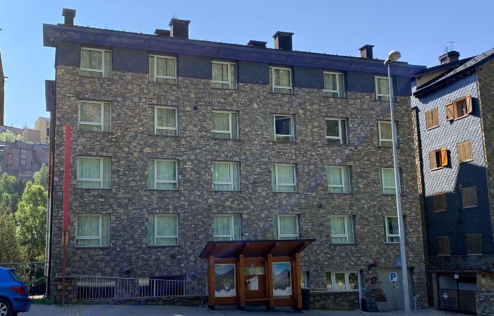 Somriu Hotel Vall Ski