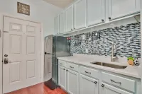 One Bedroom, 620 Sq Ft, Seacrest Beach, Free Bikes Hotel in zona Alys Beach