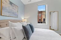 Downtown Racine Charmer Hotels near Christ Church United Methodist