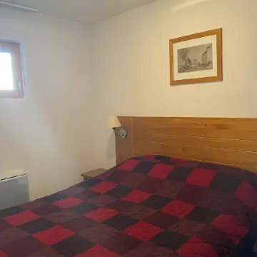 T2 apartment at the foot of the slopes, south-facing Отели в г. Ле Деволюи