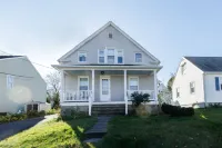53 Geary Ave