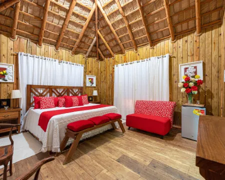Vista de Águilas Ecolodge ペデルナレスのホテル