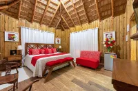 Vista de Águilas Ecolodge Hotels in Pedernales