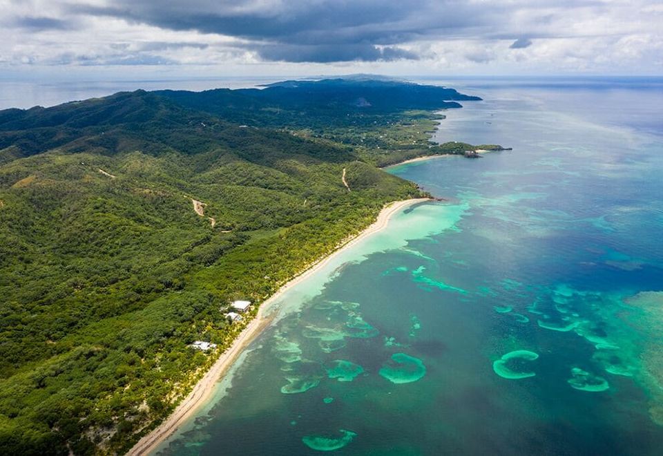 2. 캠프 베이 로지..