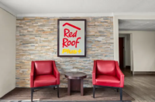 Red Roof Plus+ Belleville