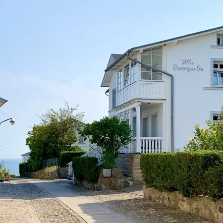 Villa Rosengarten - Holiday apartment "Terra" in the old town of Sassnitz