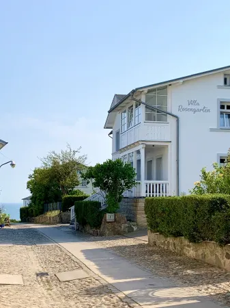 Villa Rosengarten - Holiday apartment "Terra" in the old town of Sassnitz