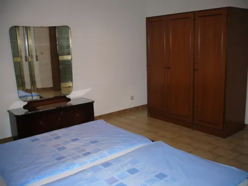 Spacious holiday apartment in La Caletta, a few minutes from the beach