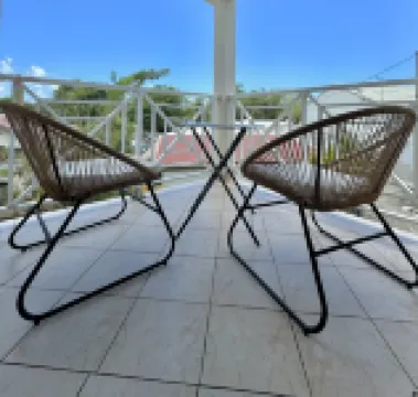 Pomme Cannelle, un paisible T2Bis idéalement situé Hotels in Le Diamant