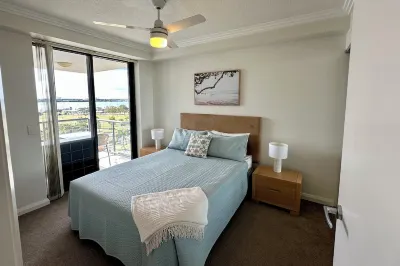 Ocean View Apartment at the Heart of Gold Coast