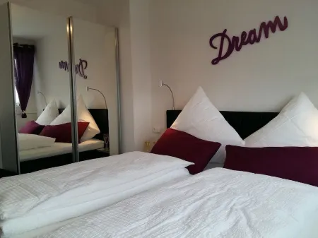 Self-in Goslar, suitor Apartments - Attic