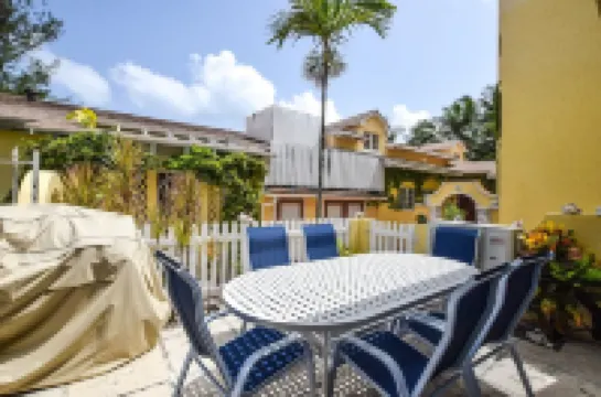 Sunrise Beach Resort-Same Beach as Atlantis-3 Bedroom-Villa Tropicalia