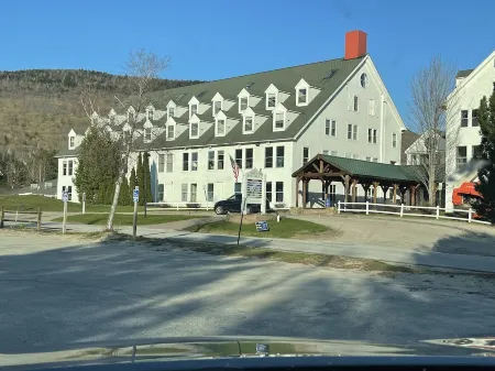 Windor Hill Way in Waterville Valley