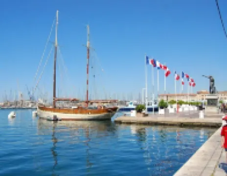 Apartment 57 m2 200 meters from the Port of Toulon