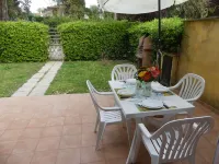 Villino 3 Sabaudia a stone's throw from the sea in Circeo national park Hotels in Sabaudia