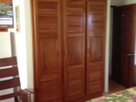 Slice Of Paradise, Bungalow for 2, full kitchen & bath, king bed, AC, & gazebo Hotels in Savegre